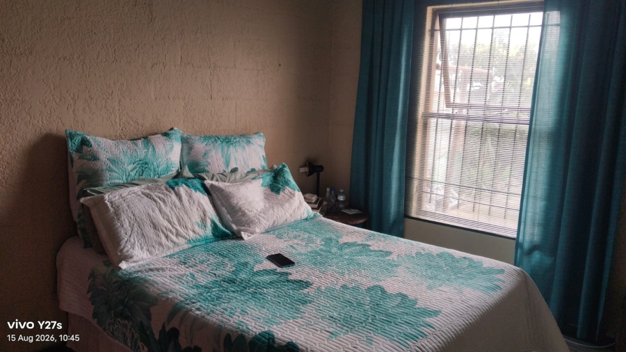 2 Bedroom Property for Sale in Bernadino Heights Western Cape